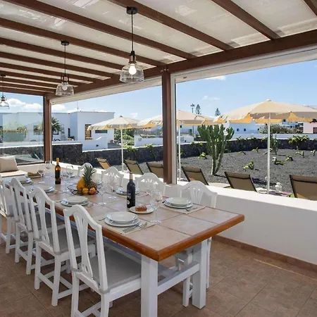Tabayba Villa *